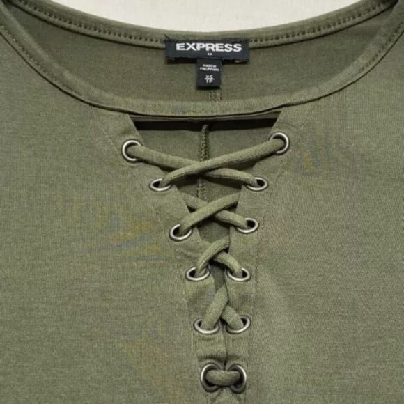 Express Dress Ladies XS Olive Green Lace Front Short Sleeve Knit Pullover EUC - Picture 11 of 12